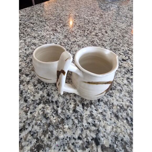 Set of 2 MCM Mid Century Handmade Signed Stoneware Jugs Coffee Creamer - Picture 8 of 8